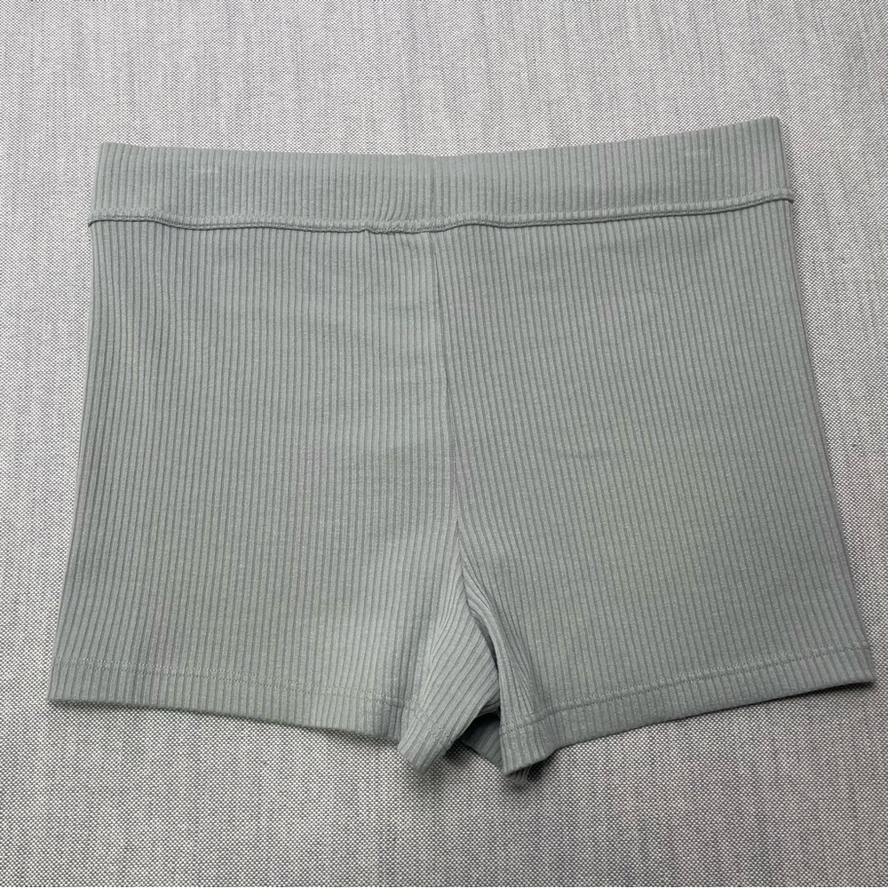 Savage x Fenty Essential Heavy Rib Square Neck Tank and Booty Shorts Set NWT - Picture 14 of 16